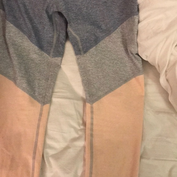 Outdoor Voices Leggings - Picture 2 of 3